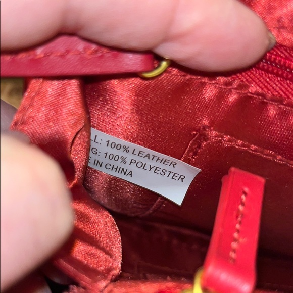 Joy & Iman Cherry Red Leather Crossbody Bag - Picture 12 of 12